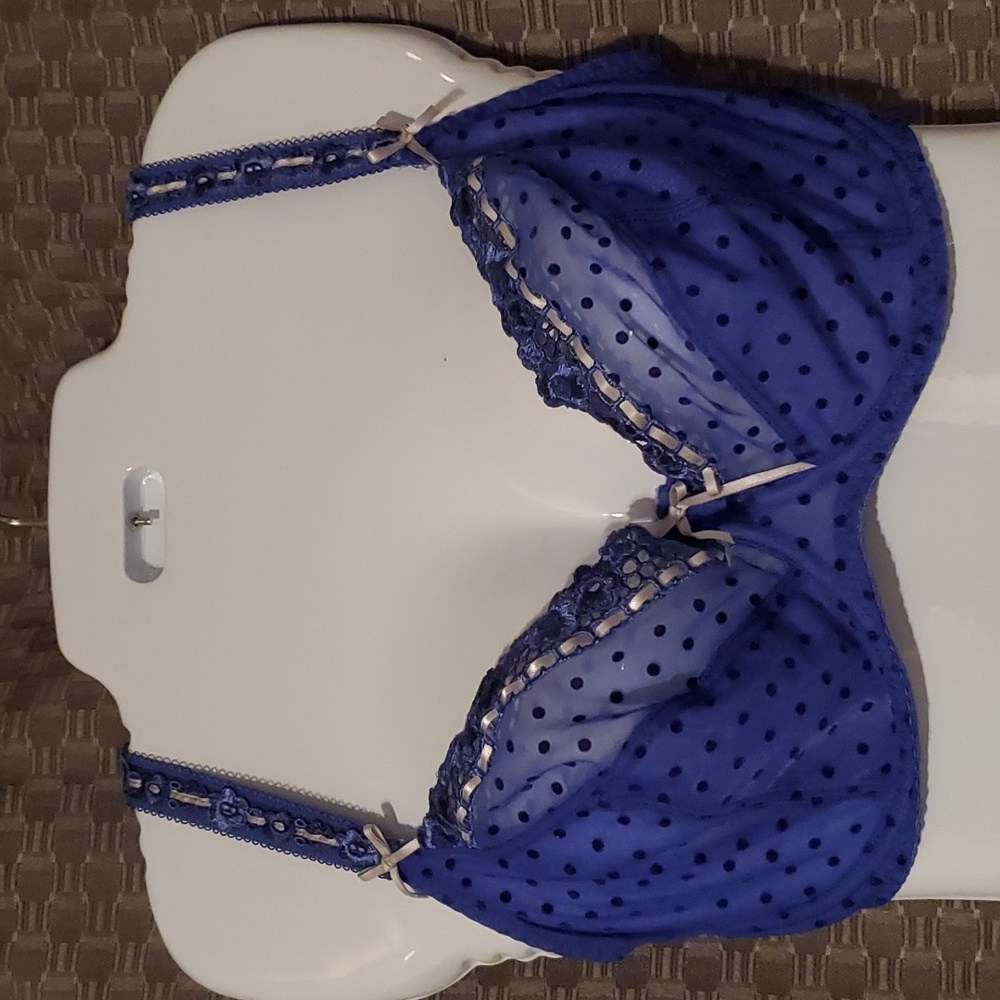 Curvy Kate Blue polkadot bra 30G